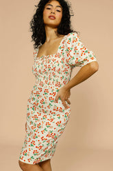 Robe mi-longue à manches bouffantes et imprimé cerises vintage - Crème